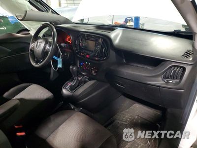 Zdjęcie 8 z 13 samochodu: 2018 RAM PROMASTER CITY VIN:ZFBERFAB1J6J18767 - miniatura
