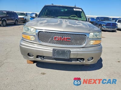 Piąte zdjęcie samochodu w środku: 2003 GMC YUKON DENALI VIN:1GKEK63U73J172336 - miniatura