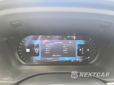 Zdjęcie 9 z 15 samochodu: 2026 VOLVO XC60 PLUS VIN:YV4M12RC5T1386868 - miniatura