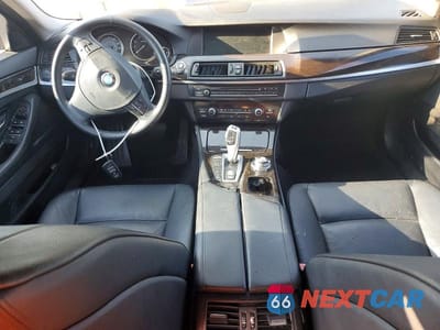 Zdjęcie 8 z 12 samochodu: 2013 BMW 528 XI VIN:WBAXH5C59DD110391 - miniatura