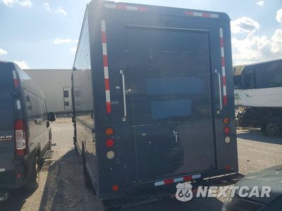 Zdjęcie 6 z 13 samochodu: 2020 FREIGHTLINER MT45G CHASSIS DELIVERY TRUCK VIN:4UZAC2EA0LCMH8082 - miniatura