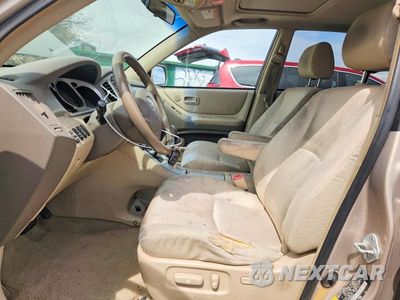 Zdjęcie 7 z 13 samochodu: 2007 TOYOTA HIGHLANDER HYBRID VIN:JTEEW21A470045679 - miniatura