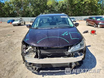 Piąte zdjęcie samochodu w środku: 2017 CHRYSLER PACIFICA VIN:2C4RC1BG5HR753250 - miniatura