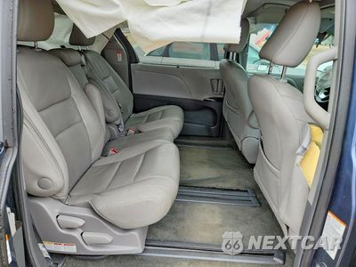 Zdjęcie 10 z 13 samochodu: 2015 TOYOTA SIENNA XLE PREMIUM 8-PASSENGER VIN:5TDYK3DCXFS563095 - miniatura
