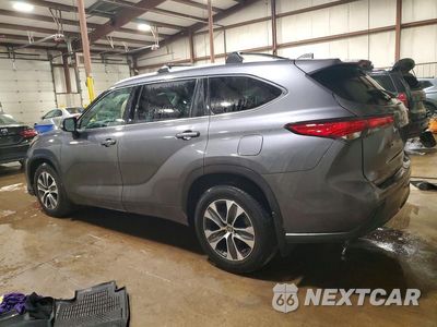 Drugie zdjęcie samochodu z przodu: 2020 TOYOTA HIGHLANDER XLE VIN:5TDHZRBHXLS508283 - miniatura
