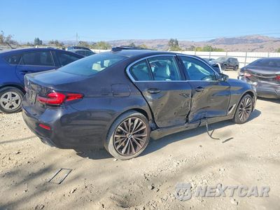 Trzecie zdjęcie samochodu z tyłu: 2021 BMW 540 I VIN:WBA53BJ07MWX25537 - miniatura
