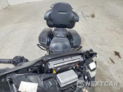 Piąte zdjęcie samochodu w środku: 2024 HARLEY-DAVIDSON FLHX VIN:1HD1KB710RB606665 - miniatura