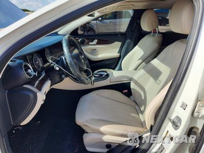 Zdjęcie 7 z 12 samochodu: 2017 MERCEDES-BENZ E 300 VIN:WDDZF4JB5HA161646 - miniatura