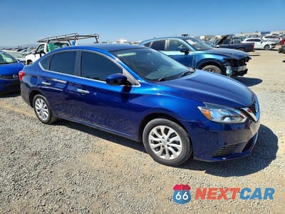 Czwarte zdjęcie samochodu z boku: 2019 NISSAN SENTRA SV VIN:3N1AB7AP0KY308347 - miniatura