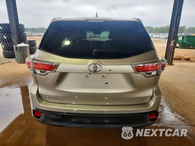 Zdjęcie 6 z 13 samochodu: 2016 TOYOTA HIGHLANDER XLE VIN:5TDKKRFH7GS151509 - miniatura