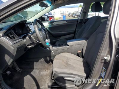 Zdjęcie 7 z 13 samochodu: 2019 HYUNDAI SONATA SE VIN:5NPE24AF0KH799388 - miniatura