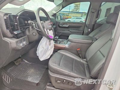 Zdjęcie 7 z 12 samochodu: 2025 GMC SIERRA K1500 SLT VIN:3GTUUDED7SG179449 - miniatura