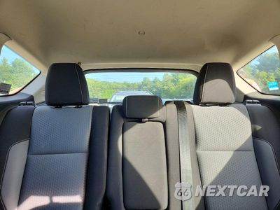 Zdjęcie 10 z 13 samochodu: 2018 FORD C-MAX SE VIN:1FADP5AU6JL103389 - miniatura
