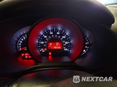 Zdjęcie 9 z 14 samochodu: 2016 KIA SOUL BASE VIN:KNDJN2A29G7374657 - miniatura