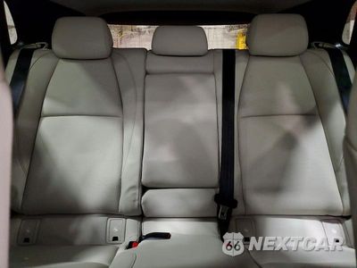 Zdjęcie 10 z 14 samochodu: 2023 MAZDA CX-30 PREMIUM VIN:3MVDMBDM2PM557495 - miniatura