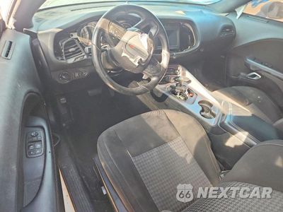Zdjęcie 8 z 12 samochodu: 2023 DODGE CHALLENGER R/T VIN:2C3CDZBT4PH517664 - miniatura