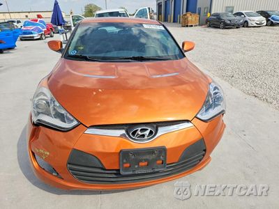 Piąte zdjęcie samochodu w środku: 2015 HYUNDAI VELOSTER RE:FLEX VIN:KMHTC6AD6FU223374 - miniatura