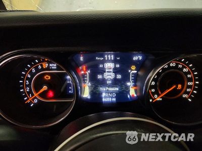 Zdjęcie 9 z 14 samochodu: 2021 JEEP WRANGLER UNLIMITED SPORT VIN:1C4HJXDG3MW615063 - miniatura