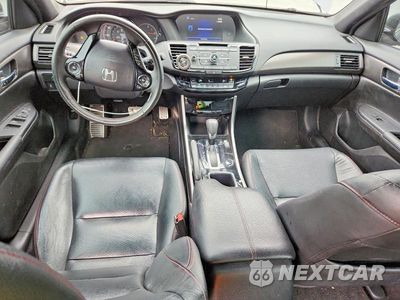 Zdjęcie 8 z 12 samochodu: 2017 HONDA ACCORD SPORT SPECIAL EDITION VIN:1HGCR2F14HA015977 - miniatura