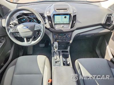Zdjęcie 8 z 13 samochodu: 2018 FORD ESCAPE SE VIN:1FMCU9GD5JUA60103 - miniatura