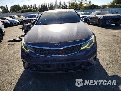 Piąte zdjęcie samochodu w środku: 2019 KIA OPTIMA LX VIN:5XXGT4L31KG303826 - miniatura