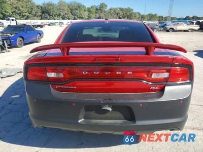 Zdjęcie 6 z 12 samochodu: 2012 DODGE CHARGER R/T VIN:2C3CDXCT4CH191071 - miniatura