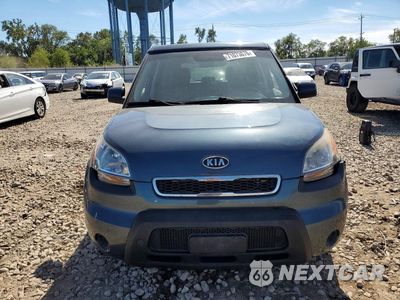 Piąte zdjęcie samochodu w środku: 2011 KIA SOUL + VIN:KNDJT2A24B7228973 - miniatura
