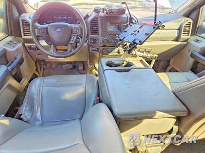 Zdjęcie 8 z 10 samochodu: 2019 FORD F550 SUPER DUTY BUCKET TRUCK VIN:1FD0X5HT3KEE57118 - miniatura
