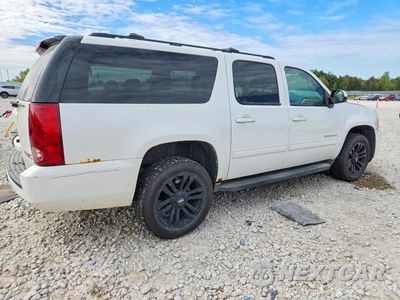 Trzecie zdjęcie samochodu z tyłu: 2011 GMC YUKON XL K1500 SLE VIN:1GKS2HE31BR255439 - miniatura