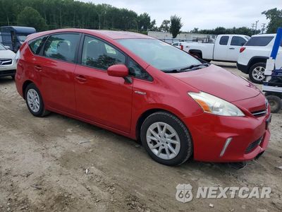 Czwarte zdjęcie samochodu z boku: 2014 TOYOTA PRIUS V TWO VIN:JTDZN3EU7E3361219 - miniatura
