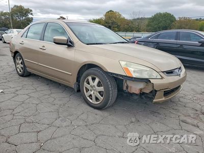 Czwarte zdjęcie samochodu z boku: 2005 HONDA ACCORD EX VIN:1HGCM66525A051056 - miniatura