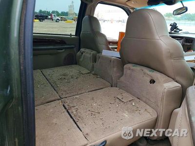Zdjęcie 10 z 12 samochodu: 2001 FORD EXCURSION LIMITED VIN:1FMNU43S91EC12717 - miniatura
