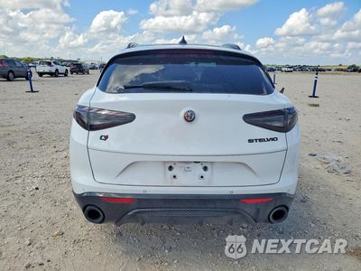 Zdjęcie 6 z 14 samochodu: 2021 ALFA ROMEO STELVIO TI VIN:ZASPAKBN4M7D19261 - miniatura