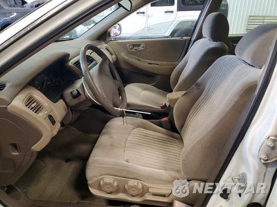 Zdjęcie 7 z 12 samochodu: 1998 HONDA ACCORD LX VIN:1HGCG5647WA245964 - miniatura