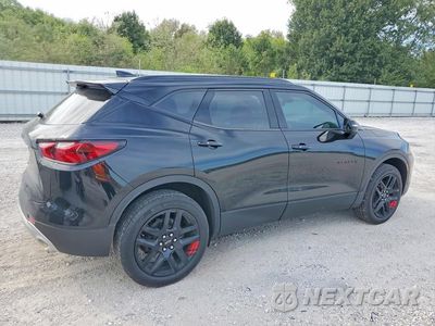 Trzecie zdjęcie samochodu z tyłu: 2021 CHEVROLET BLAZER 3LT VIN:3GNKBDRS2MS523413 - miniatura