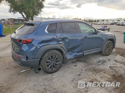 Trzecie zdjęcie samochodu z tyłu: 2024 MAZDA CX-50 SELECT VIN:7MMVABAM9RN209432 - miniatura