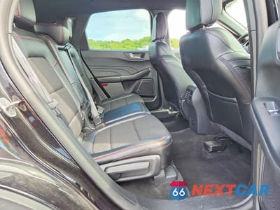 Zdjęcie 10 z 12 samochodu: 2025 FORD ESCAPE ST LINE SELECT VIN:1FMCU9NA0SUB34148 - miniatura