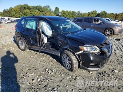 Czwarte zdjęcie samochodu z boku: 2017 NISSAN ROGUE S VIN:5N1AT2MT4HC793580 - miniatura