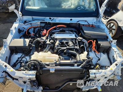 Zdjęcie 12 z 13 samochodu: 2026 LEXUS LX 700H LUXURY VIN:JTJGD7CX6T4015665 - miniatura