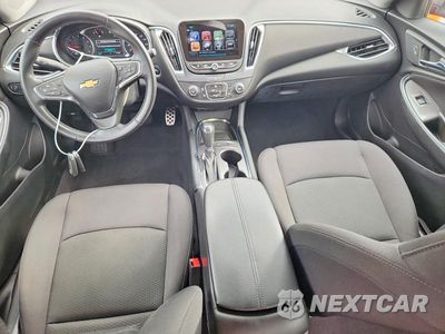 Zdjęcie 8 z 12 samochodu: 2017 CHEVROLET MALIBU LT VIN:1G1ZE5ST7HF217186 - miniatura