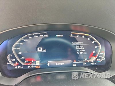 Zdjęcie 9 z 12 samochodu: 2023 BMW M5 VIN:WBS83CH04PCL74841 - miniatura