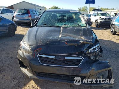 Piąte zdjęcie samochodu w środku: 2018 SUBARU IMPREZA VIN:4S3GKAA66J3618313 - miniatura