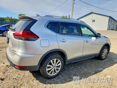 Trzecie zdjęcie samochodu z tyłu: 2017 NISSAN ROGUE SV VIN:5N1AT2MV1HC824186 - miniatura