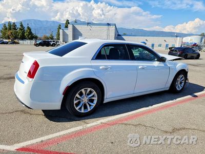 Trzecie zdjęcie samochodu z tyłu: 2016 CHRYSLER 300 LIMITED VIN:2C3CCAAG2GH252333 - miniatura