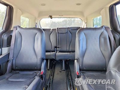 Zdjęcie 10 z 14 samochodu: 2022 KIA CARNIVAL LX VIN:KNDNB4H36N6099160 - miniatura