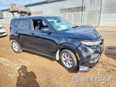Czwarte zdjęcie samochodu z boku: 2022 KIA SOUL LX VIN:KNDJ23AU2N7162258 - miniatura