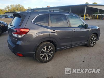 Trzecie zdjęcie samochodu z tyłu: 2021 SUBARU FORESTER LIMITED VIN:JF2SKAUC6MH504512 - miniatura