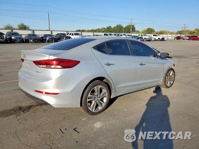 Trzecie zdjęcie samochodu z tyłu: 2017 HYUNDAI ELANTRA LIMITED VIN:5NPD84LF2HH101945 - miniatura