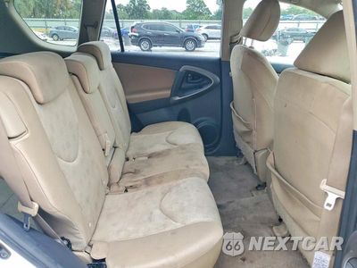 Zdjęcie 11 z 13 samochodu: 2009 TOYOTA RAV4 BASE VIN:JTMZF33VX95005866 - miniatura