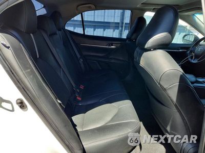Zdjęcie 10 z 12 samochodu: 2020 TOYOTA CAMRY SE VIN:4T1G11AK5LU978181 - miniatura